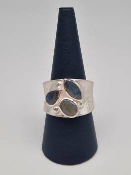 Eleganter Labradorit Ring